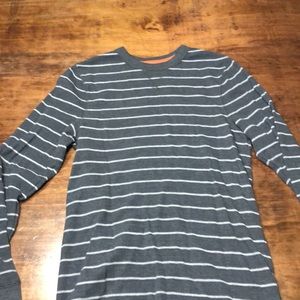 Urban Pipeline long sleeved shirt